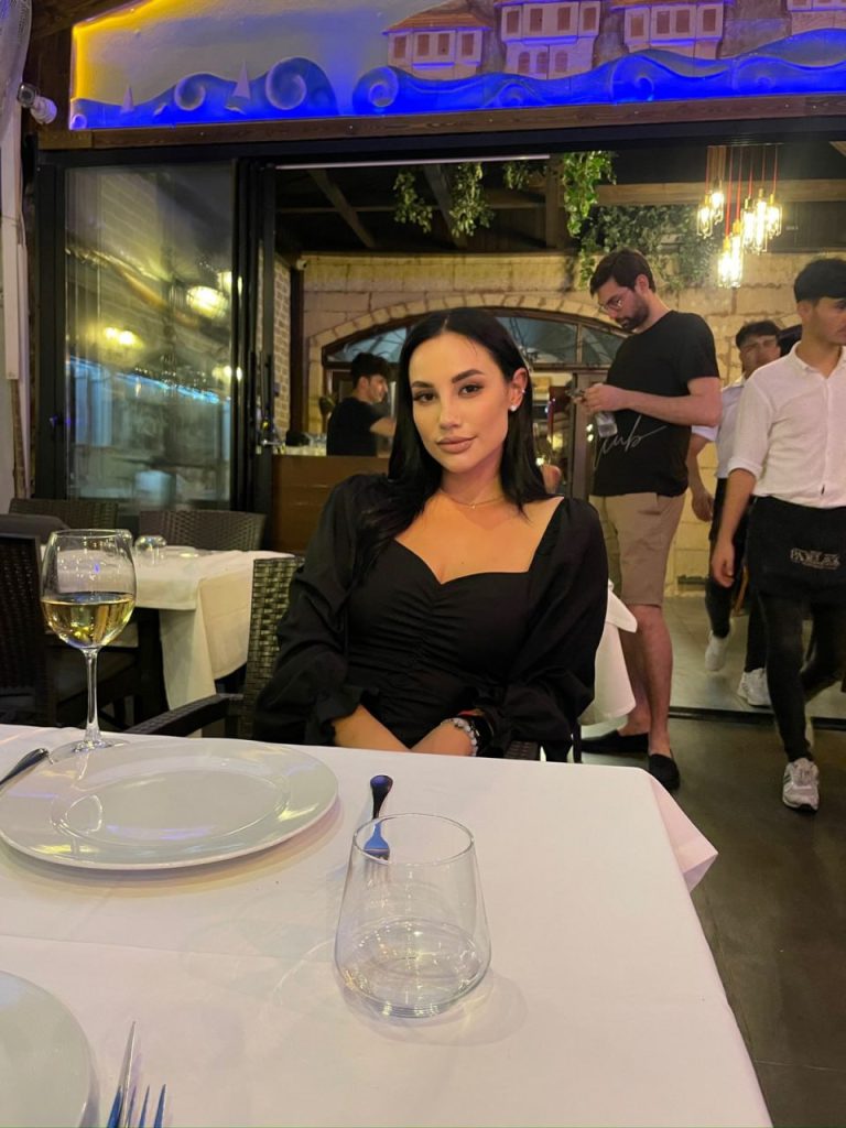 Лучшие эскорт услуги от Анна работает в Питере