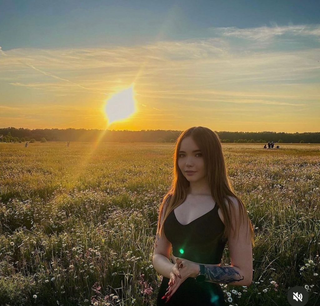 Ночной эскорт от Анита работает в Питере