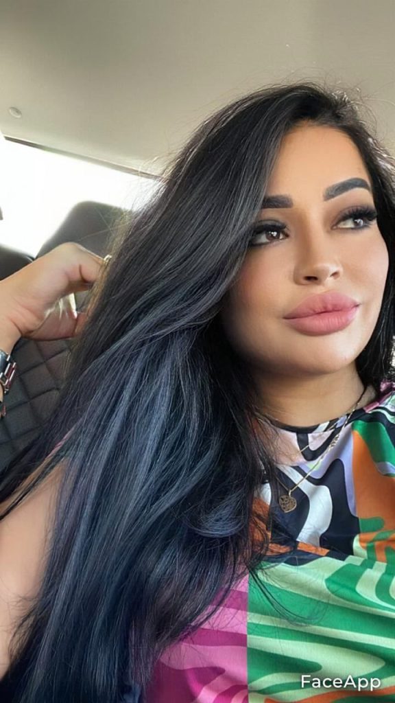 VIP эскорт от Самира работает в Питере